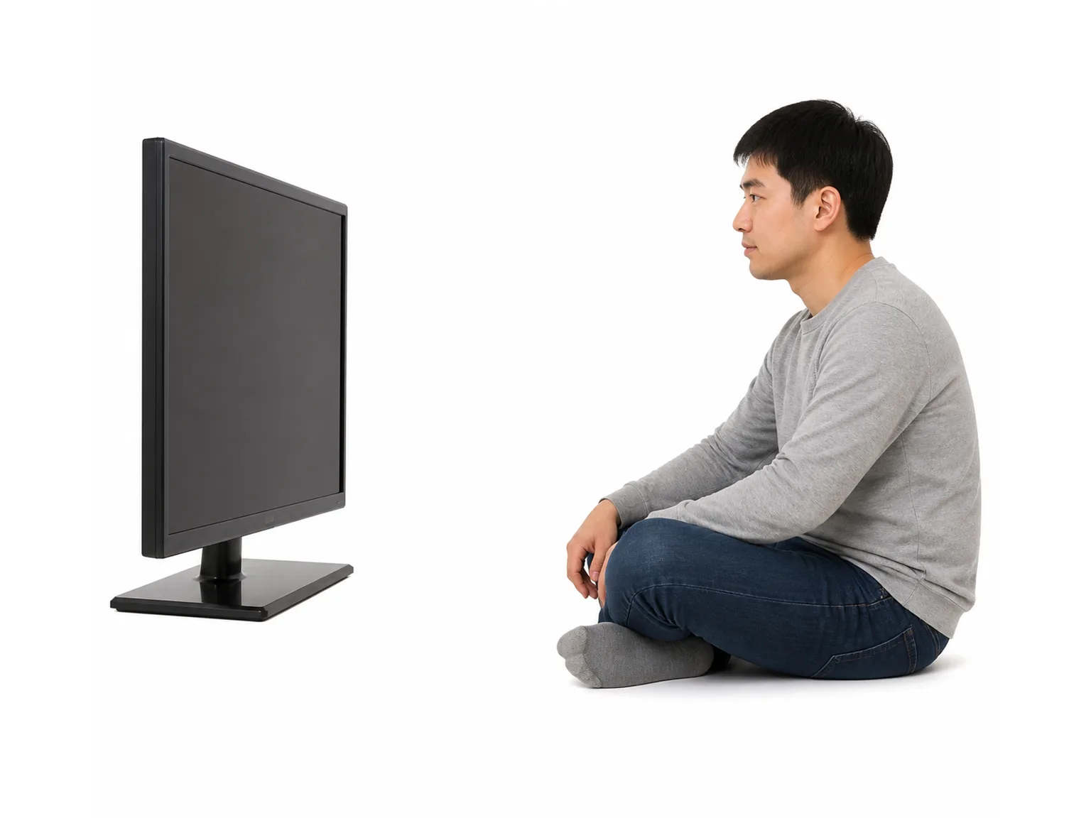 Option F: 一个男人在看电视